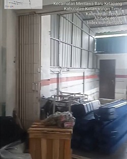 SEWA TRUK KONTAINER FUSO SAMPIT