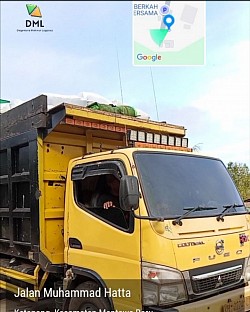SEWA TRUK KONTAINER FUSO SAMPIT